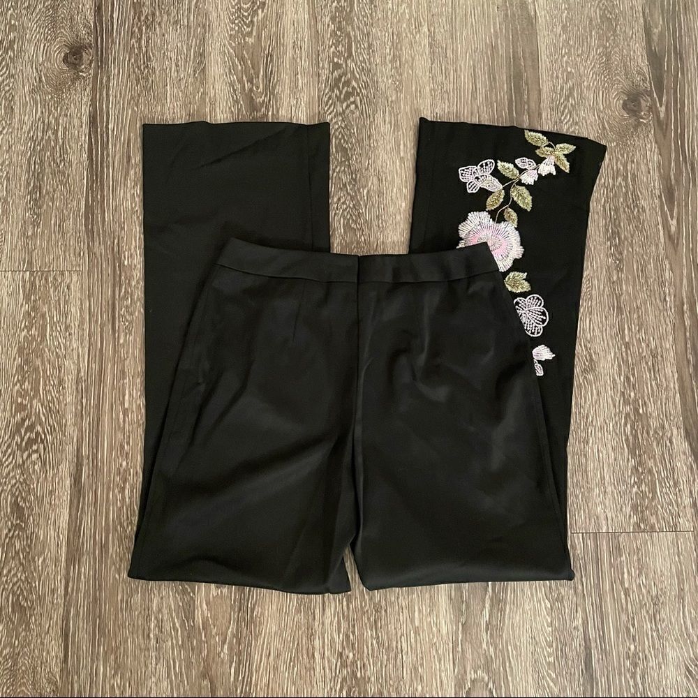 Escada floral beaded embroidered slacks - Picture 7 of 7